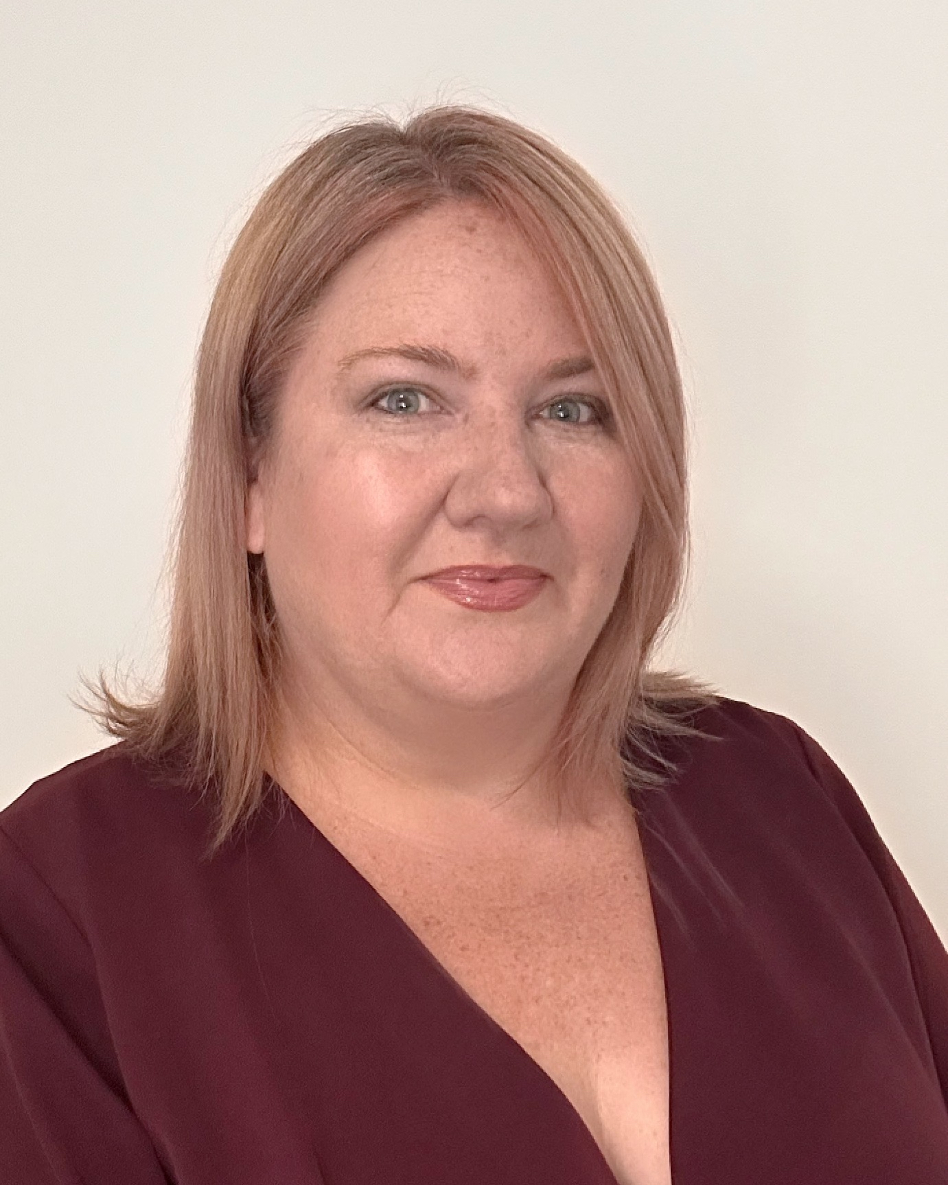 Amanda Shay, Seniot Manager, Subscription Services