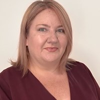 Amanda Shay, Seniot Manager, Subscription Services